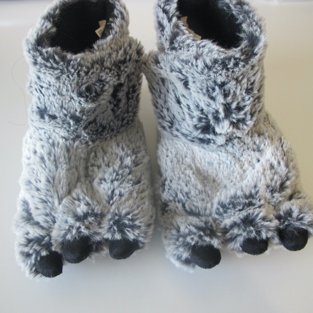 Boy Paw Foot Bootie Slippers Soft Plush Size XL (11-12)